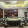 Taizhou hotel and catering furniture manufacturer direct sales: New electric dining tables for seafood restaurants, high-end solid wood round tables for clubs Application Scenario